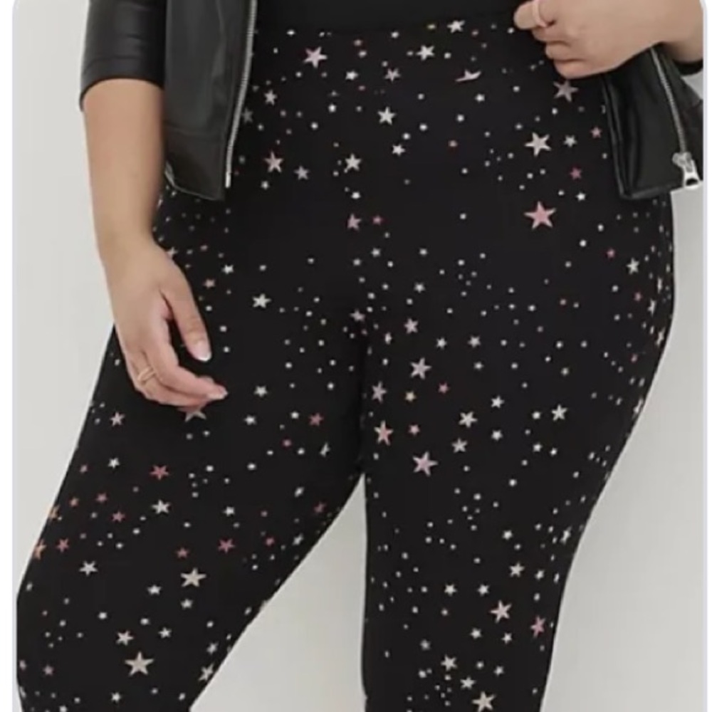Torrid star Capri legging